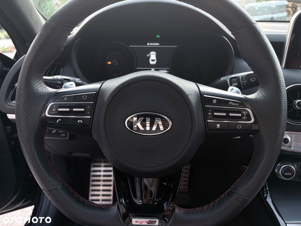 Kia Stinger 2.0 T-GDI GT Line - 23