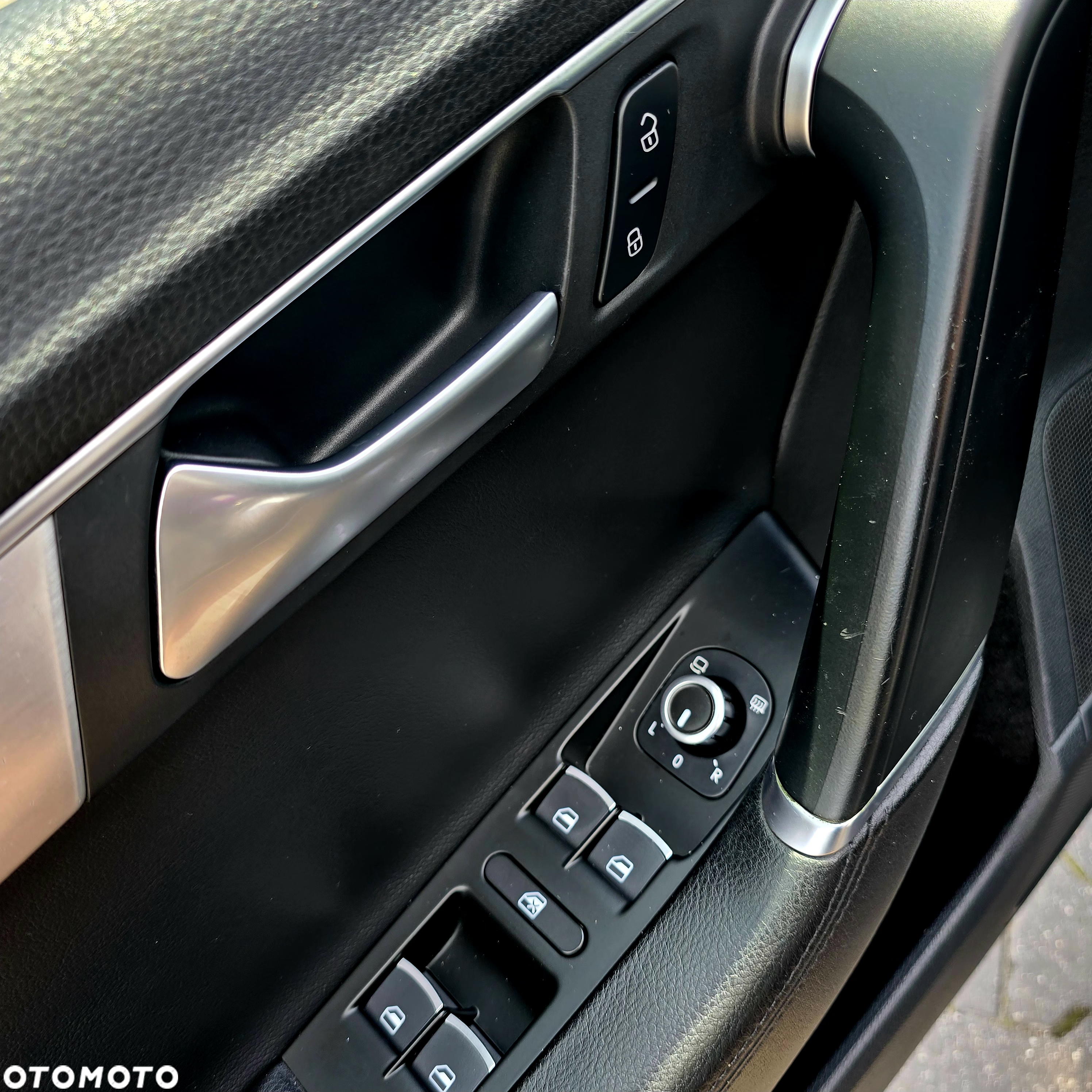 Volkswagen Passat Variant 2.0 TSI DSG Highline - 23