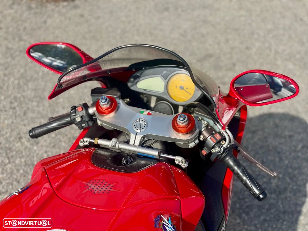 MV Agusta F4 750 - 3