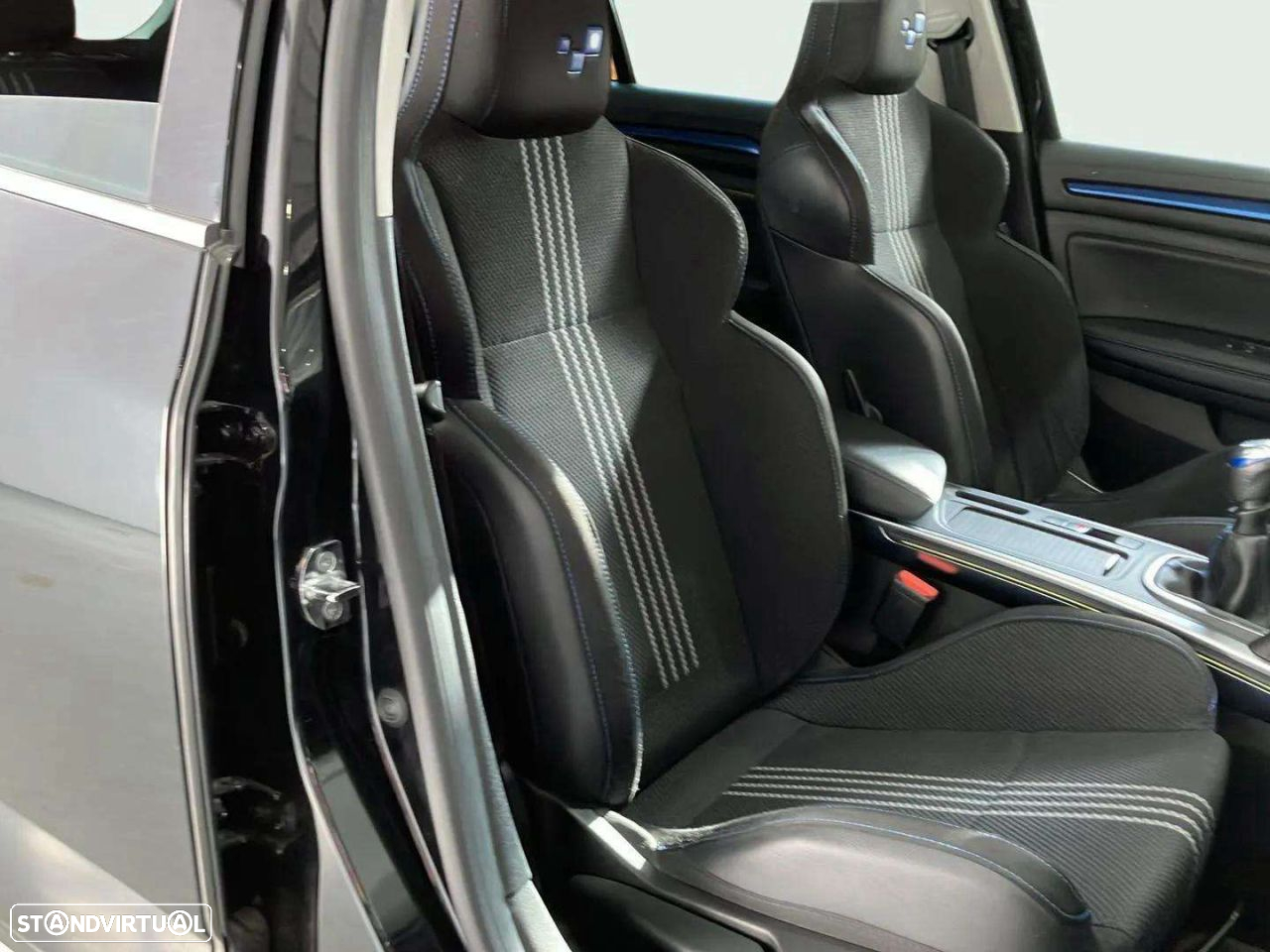 Renault Mégane Sport Tourer - 17