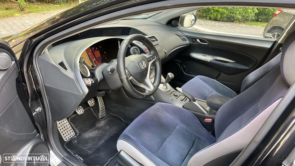 Honda Civic 1.8i-VTEC Executive - 10