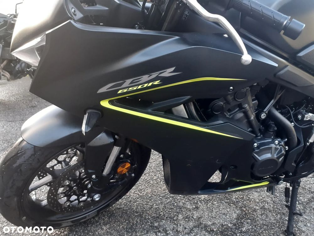 Honda CBR - 16