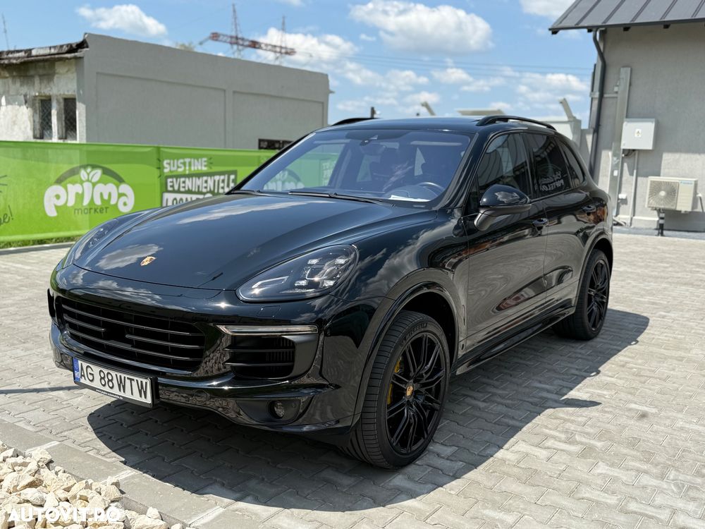 Porsche Cayenne 4.2 L S - 18