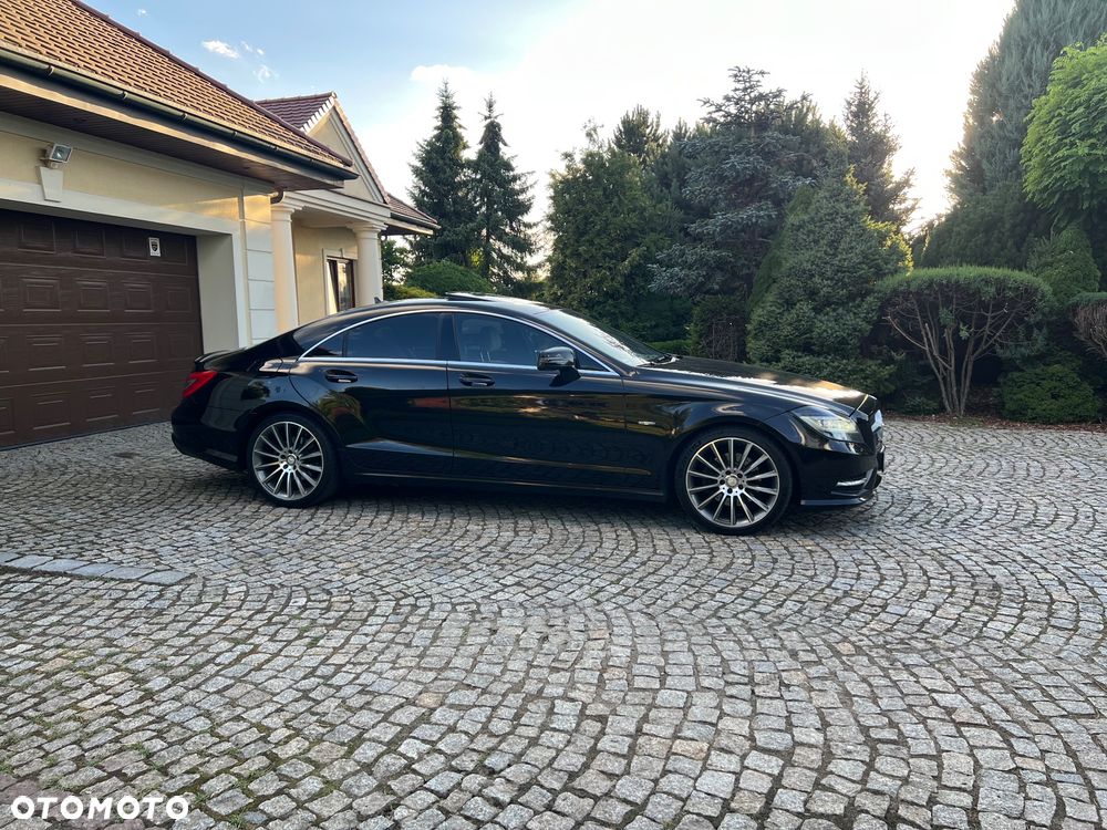 Mercedes-Benz CLS 350 CDI 4-Matic BlueEff - 2