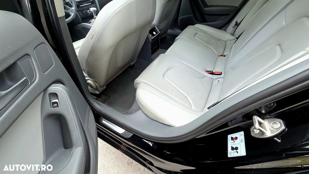 Audi A4 Avant 2.0 TDI DPF clean diesel multitronic Ambition - 9