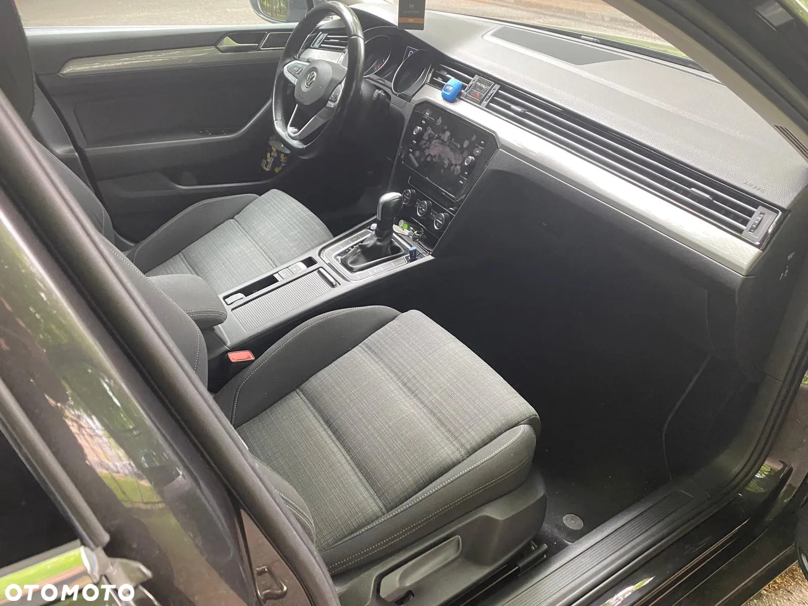 Volkswagen Passat 2.0 TDI Business DSG - 8