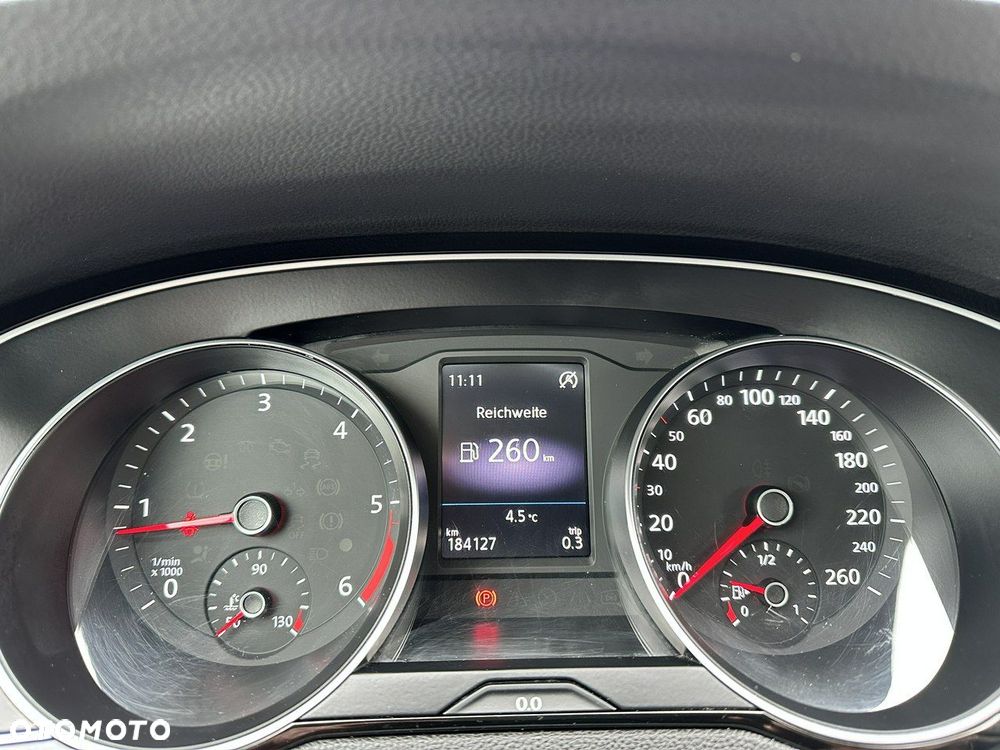 Volkswagen Passat Variant 2.0 TDI SCR Comfortline - 18