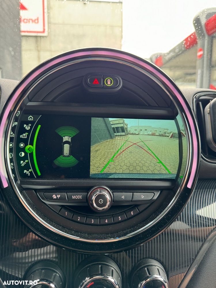 Mini Countryman Cooper SD ALL4 AT - 3