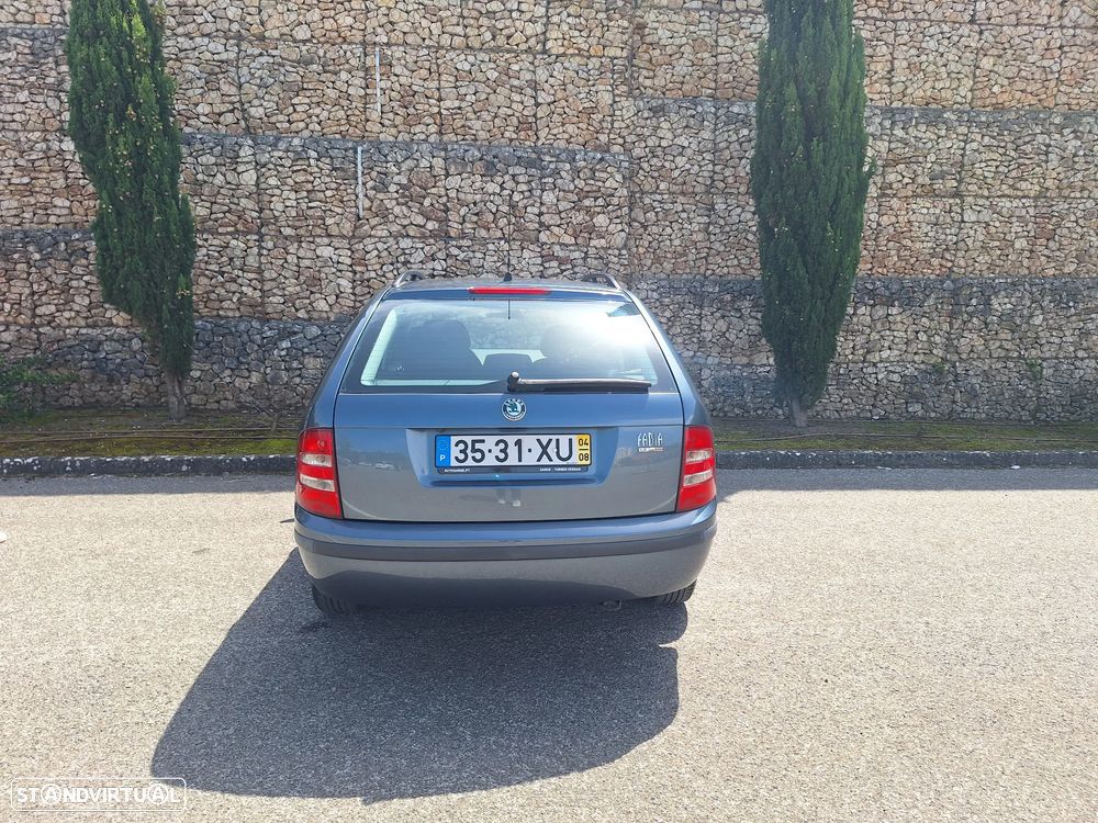 Skoda Fabia Break 1.4 TDi Elegance - 4