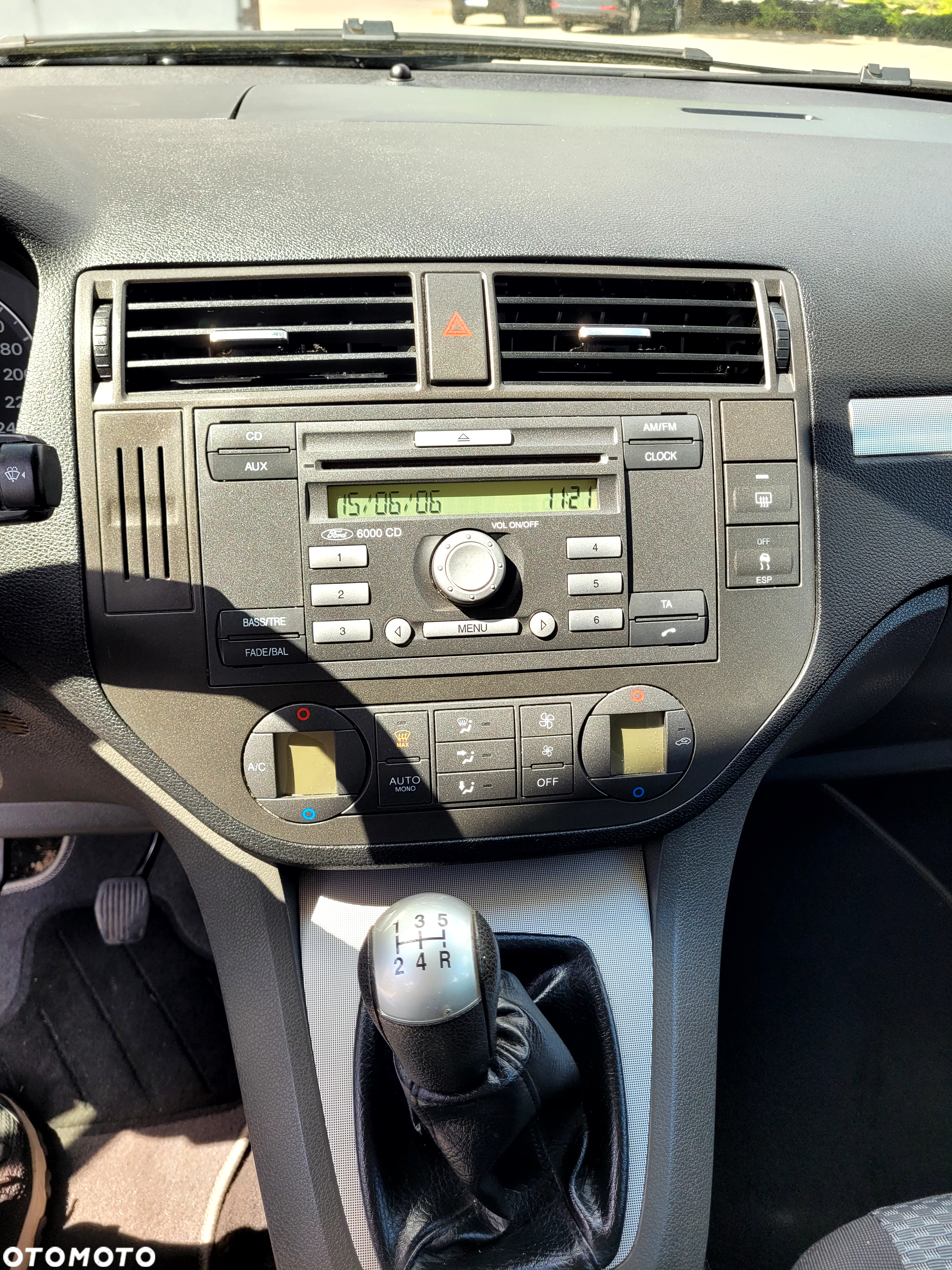 Ford C-MAX 1.8 Ghia - 18