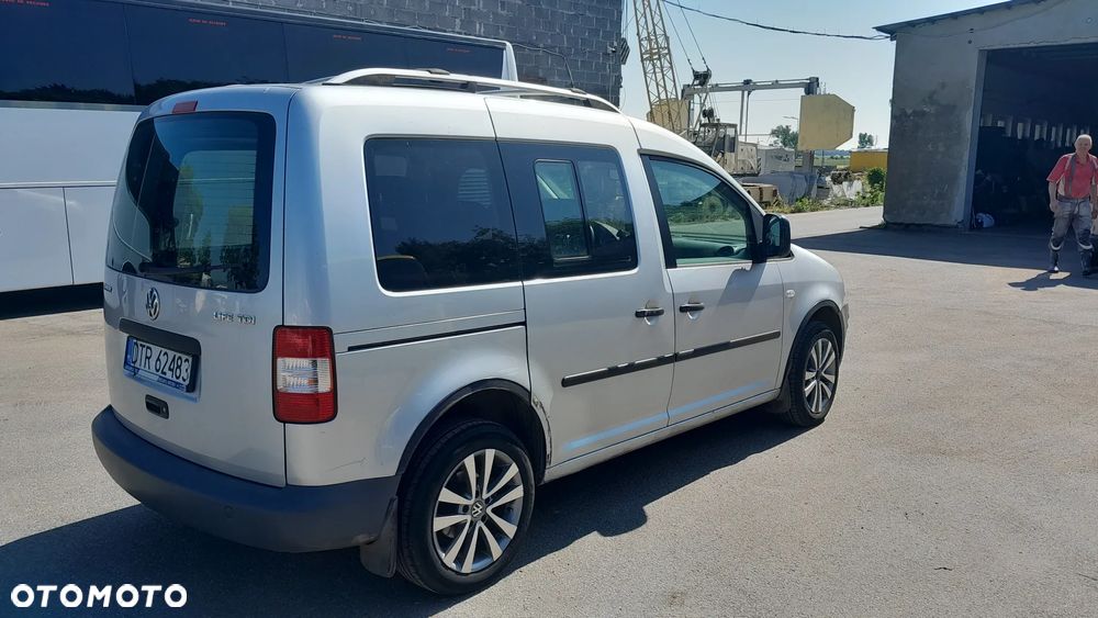 Volkswagen Caddy - 4