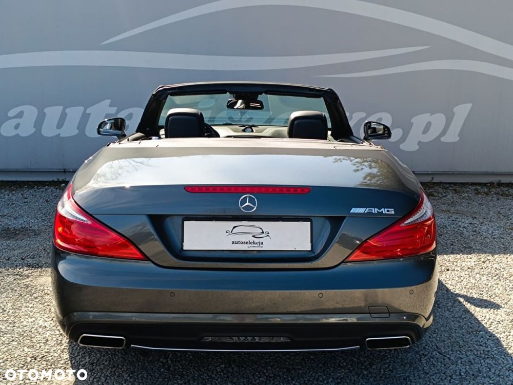 Mercedes-Benz SL - 14