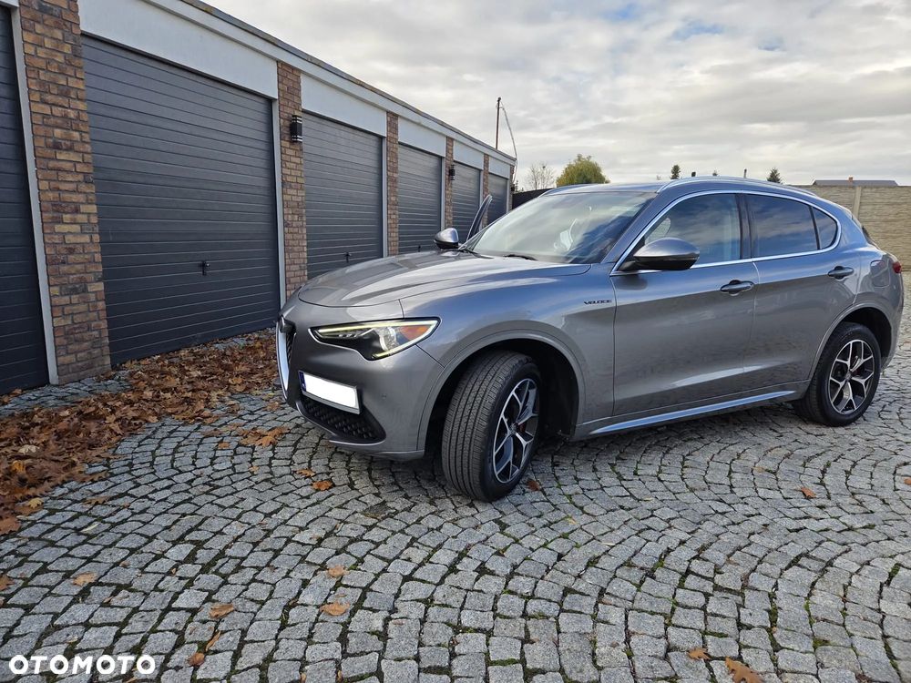 Alfa Romeo Stelvio 2.0 Turbo 16V AT8-Q4 Veloce - 13
