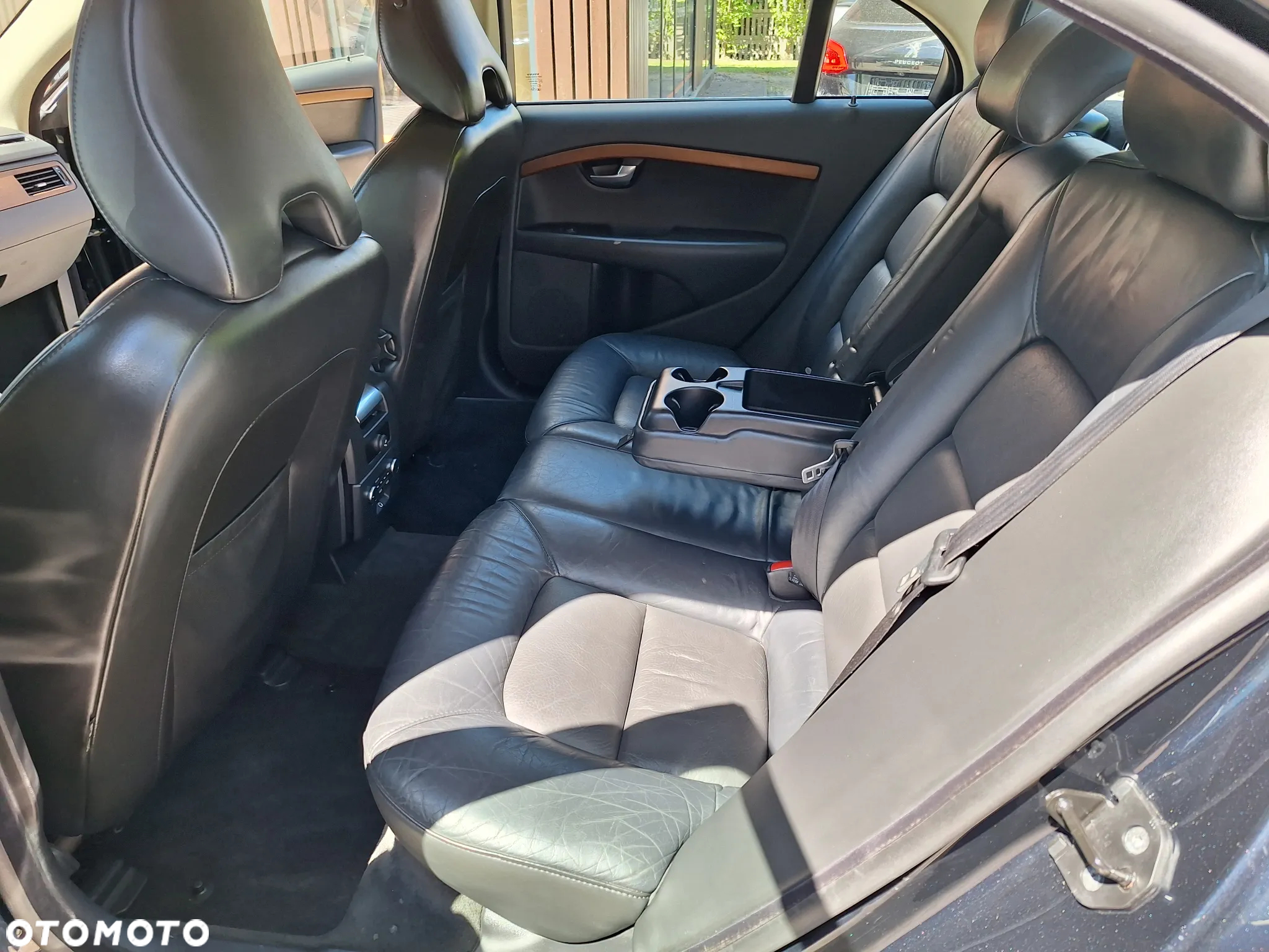 Volvo S80 - 16