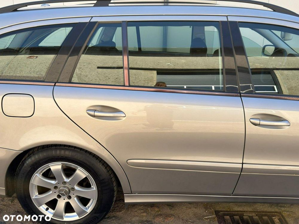 Mercedes-Benz Klasa E 220 CDI Elegance - 11