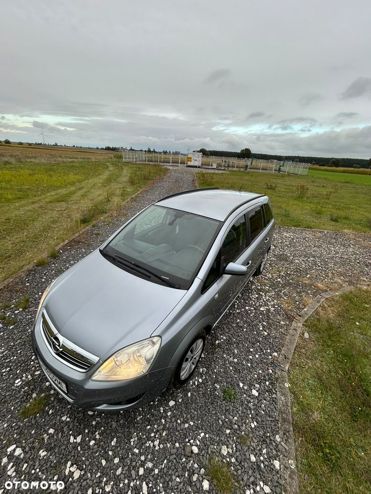 Opel Zafira 1.6 Edition - 28