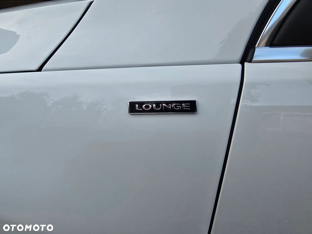 Volkswagen Tiguan 2.0 TDI DPF 4Motion BlueMotion Technology Lounge Sport & Style - 9