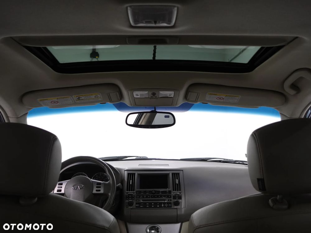 Infiniti FX FX35 - 25
