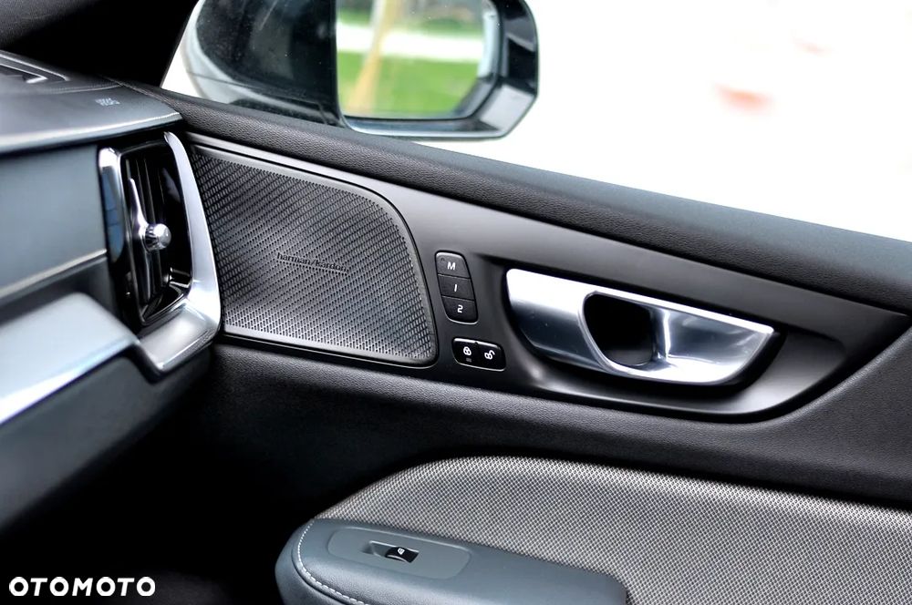 Volvo V60 B4 B Geartronic RDesign - 19