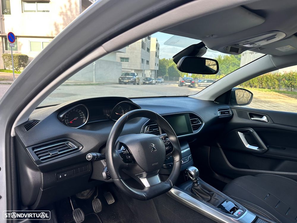 Peugeot 308 e-HDi FAP 115 Stop&Start Allure - 21