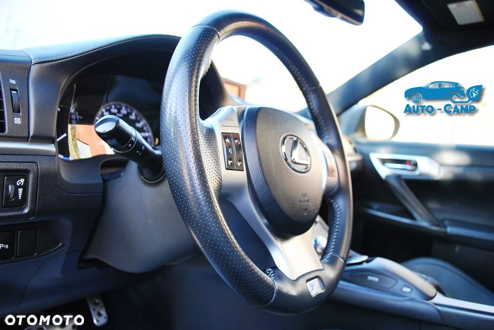 Lexus CT 200h F Sport - 18