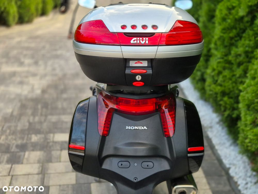 Honda Deauville - 21