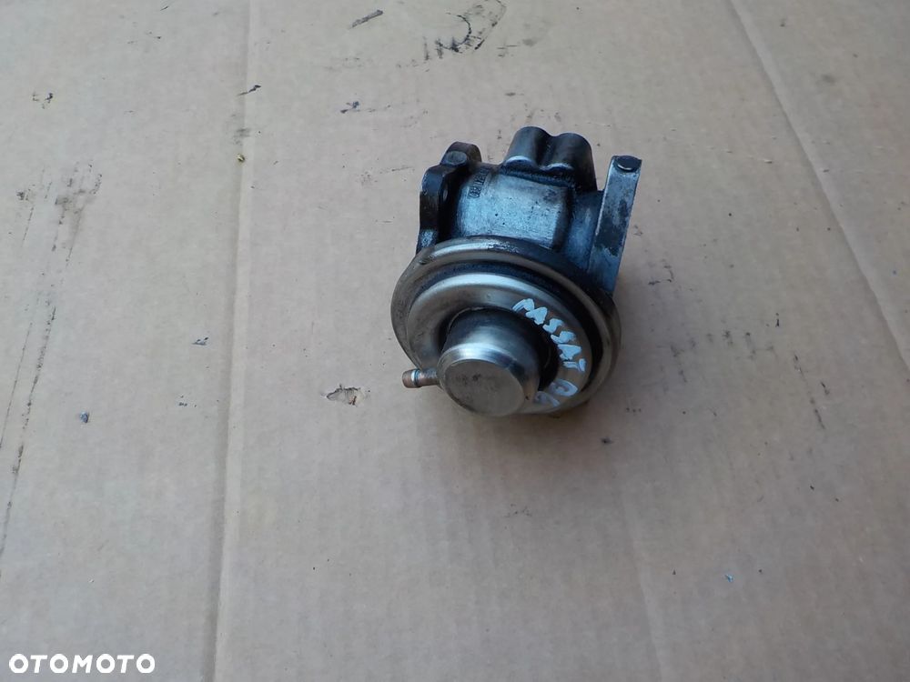 zawór egr vw passat b6 2,0 tdi 038129637D 038131501AF - 1
