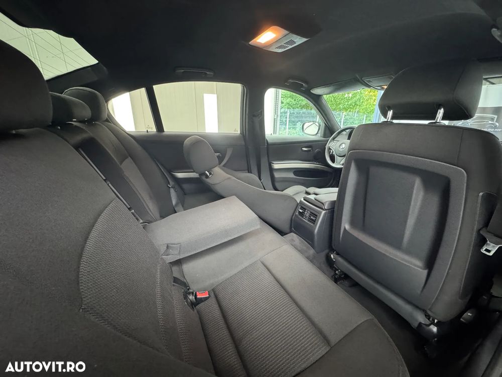 BMW Seria 3 320d DPF Aut. Edition Sport - 18