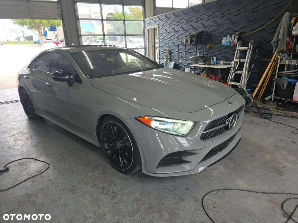 Mercedes-Benz CLS