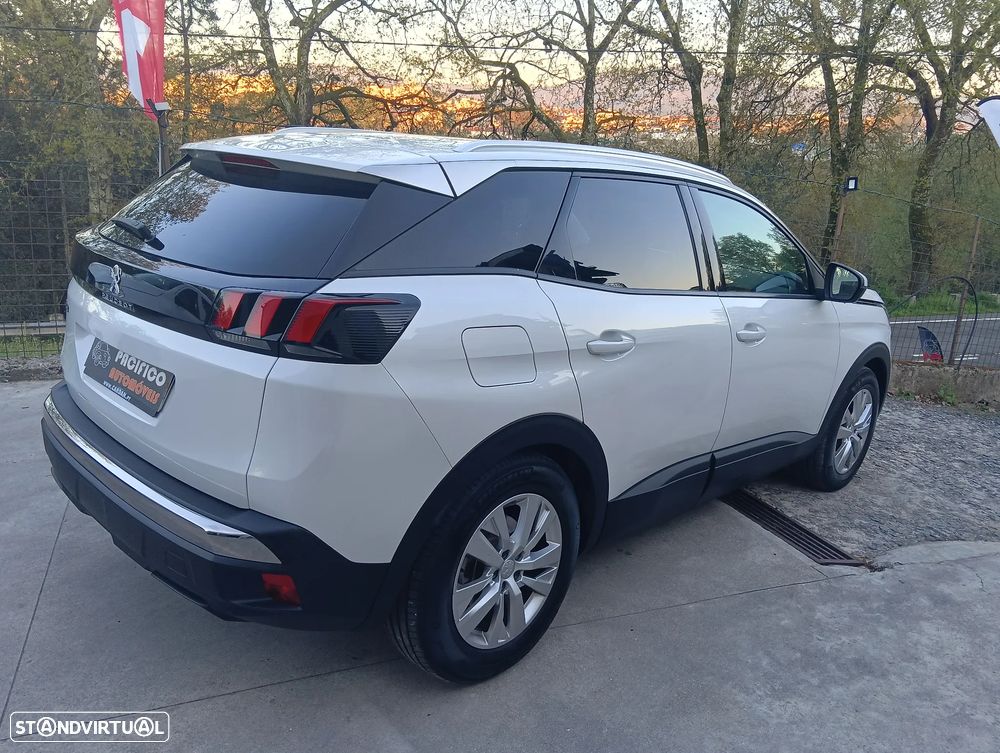 Peugeot 3008 1.5 BlueHDi Allure - 2