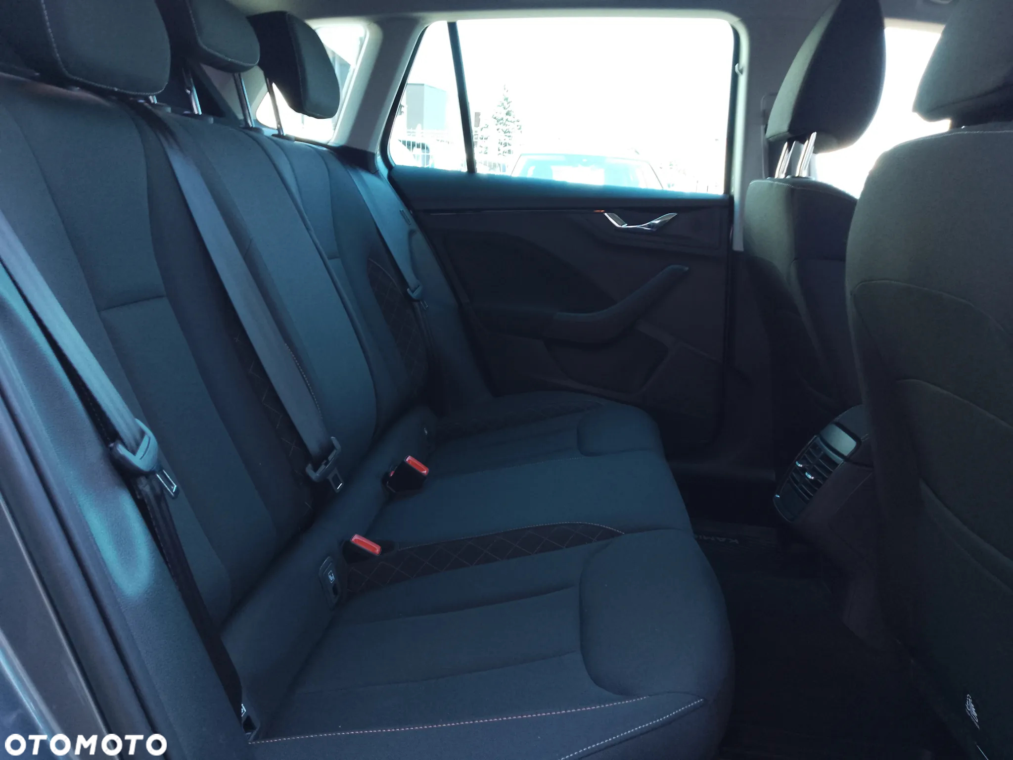 Skoda Kamiq 1.0 TSI Ambition - 19