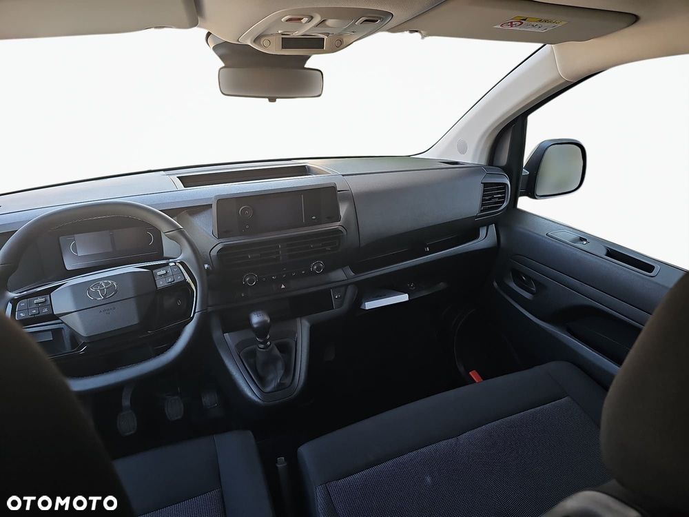 Toyota ProAce - 12