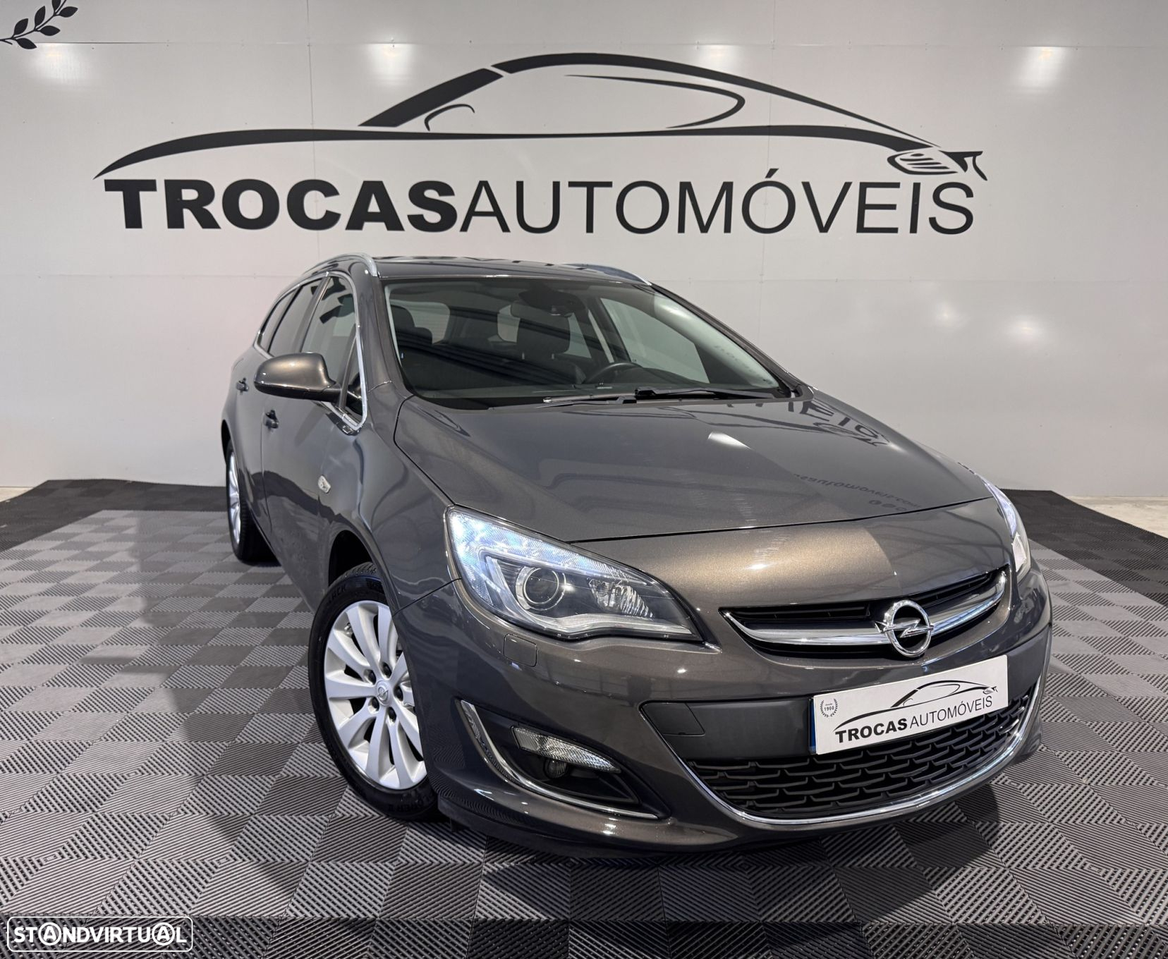 Opel Astra Sports Tourer 1.6 CDTi Executive S/S - 33