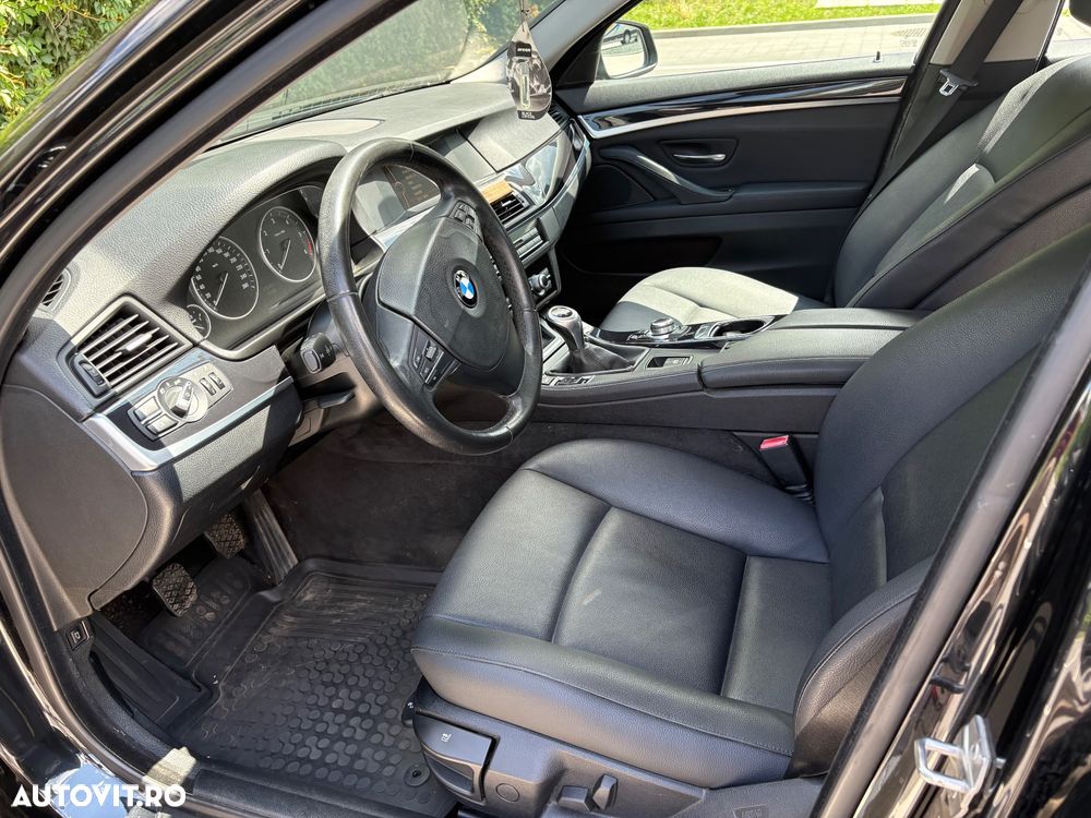 BMW Seria 5 520d - 13