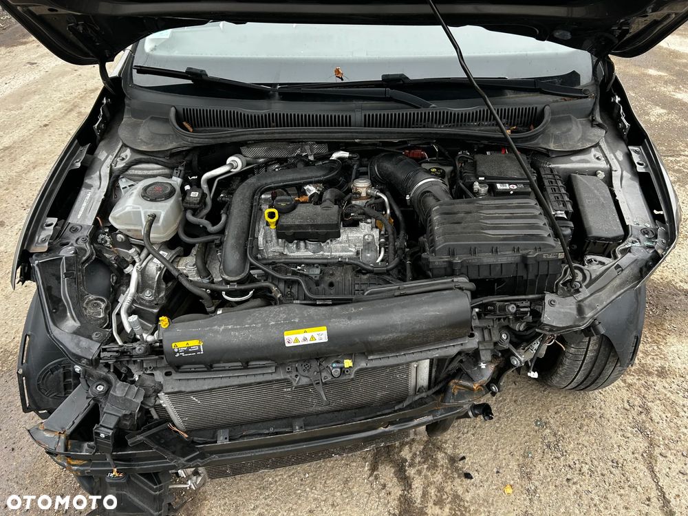 Volkswagen Polo 1.0 TSI OPF R-Line - 14