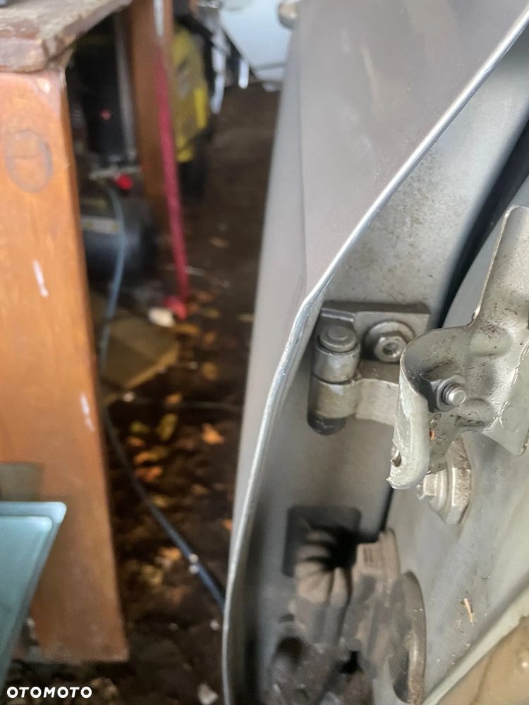 VW PASSAT B7 KOMBI DRZWI LEWE PRAWE PRZOD TYL SREBRNE LA7W - 5