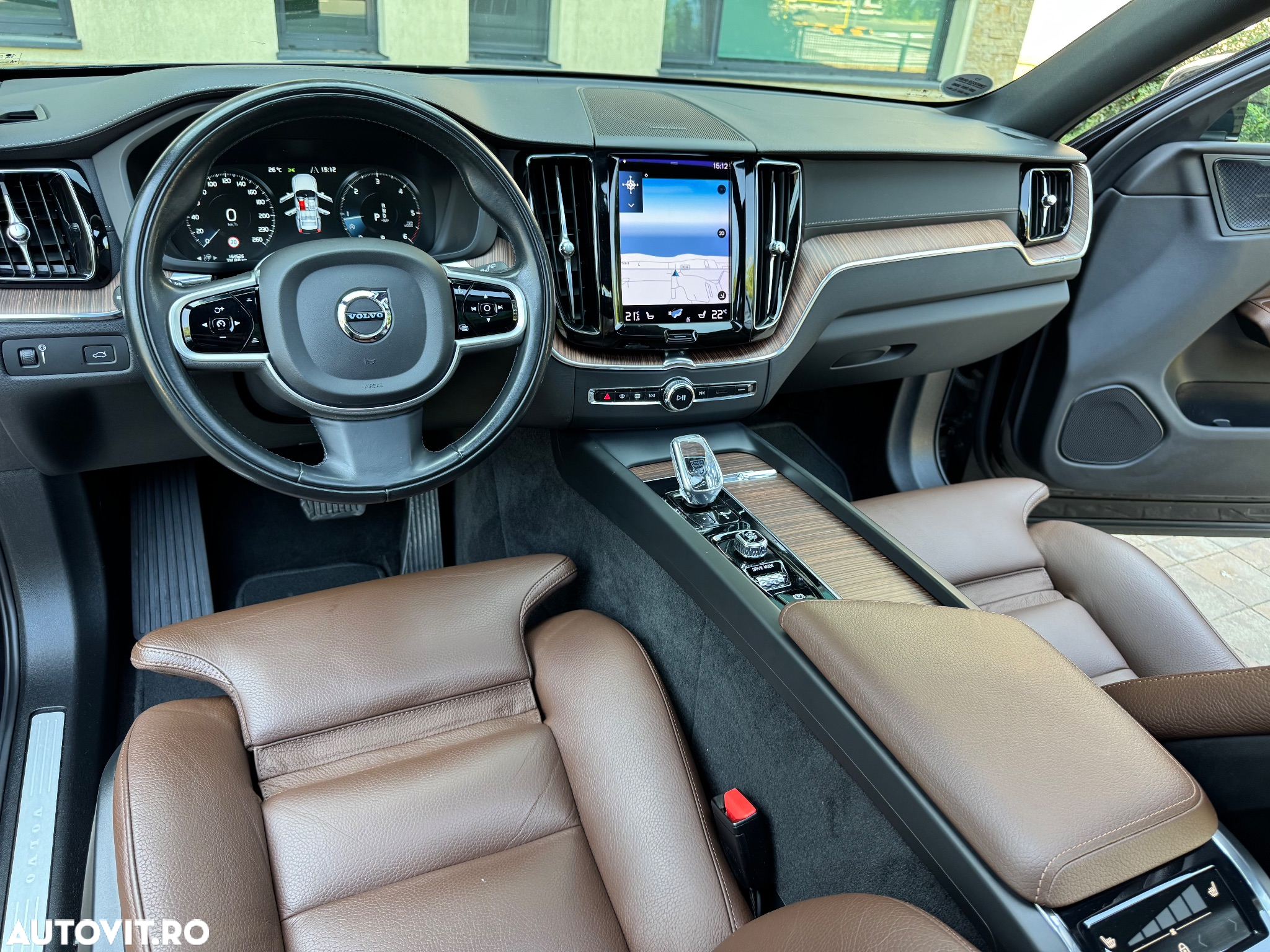 Volvo XC 60 B4 D AWD Geartronic Inscription - 32