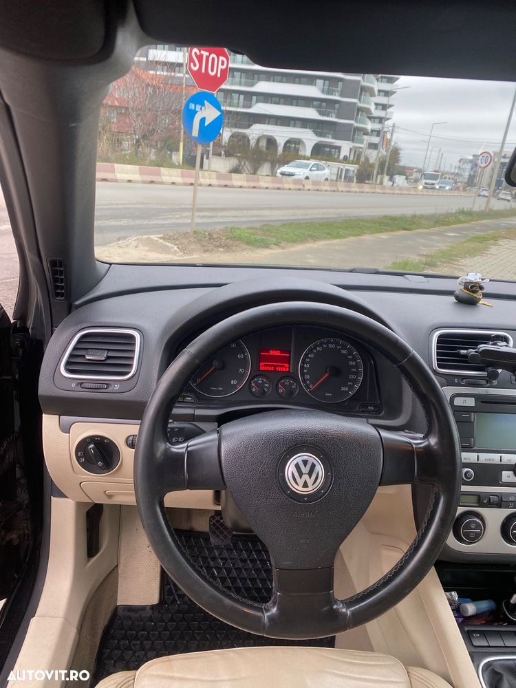 Volkswagen Eos 2.0 FSI - 3