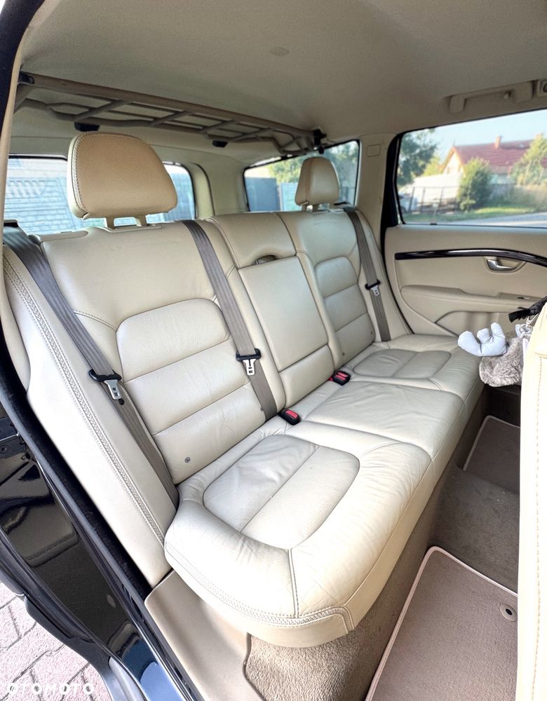 Volvo XC 70 - 28