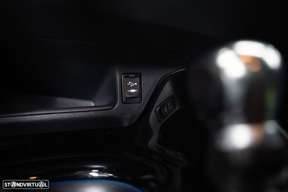 Toyota C-HR 1.8 HSD Exclusive - 29