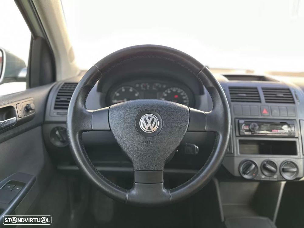 VW Polo 1.2 Confortline - 16