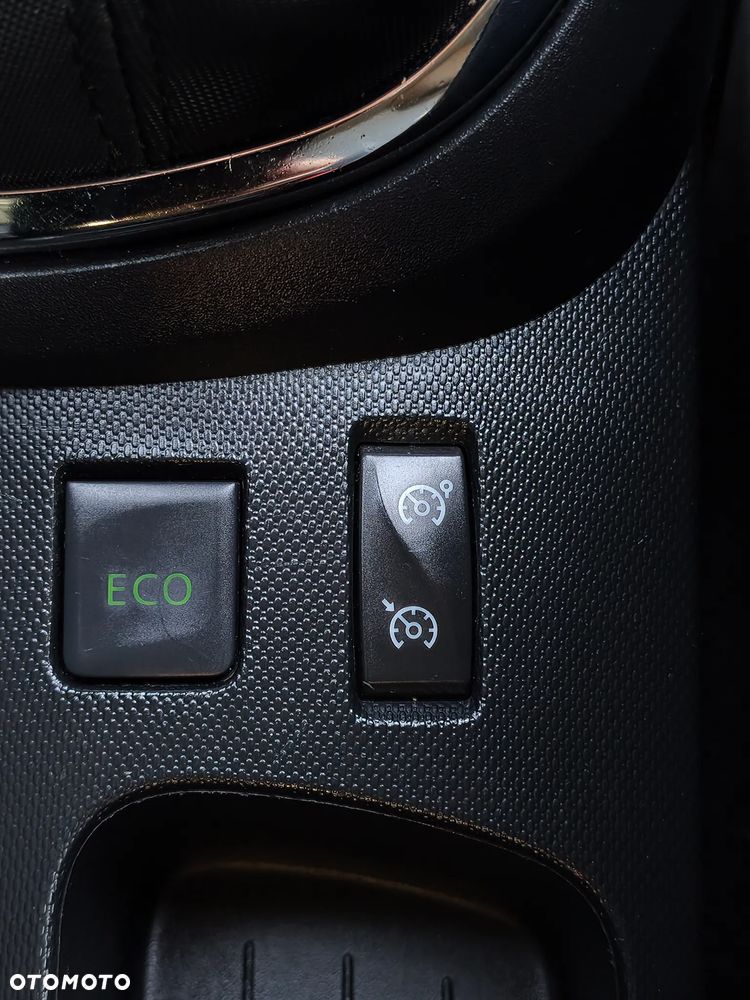 Renault Captur ENERGY TCe 90 Start&Stop XMOD - 37