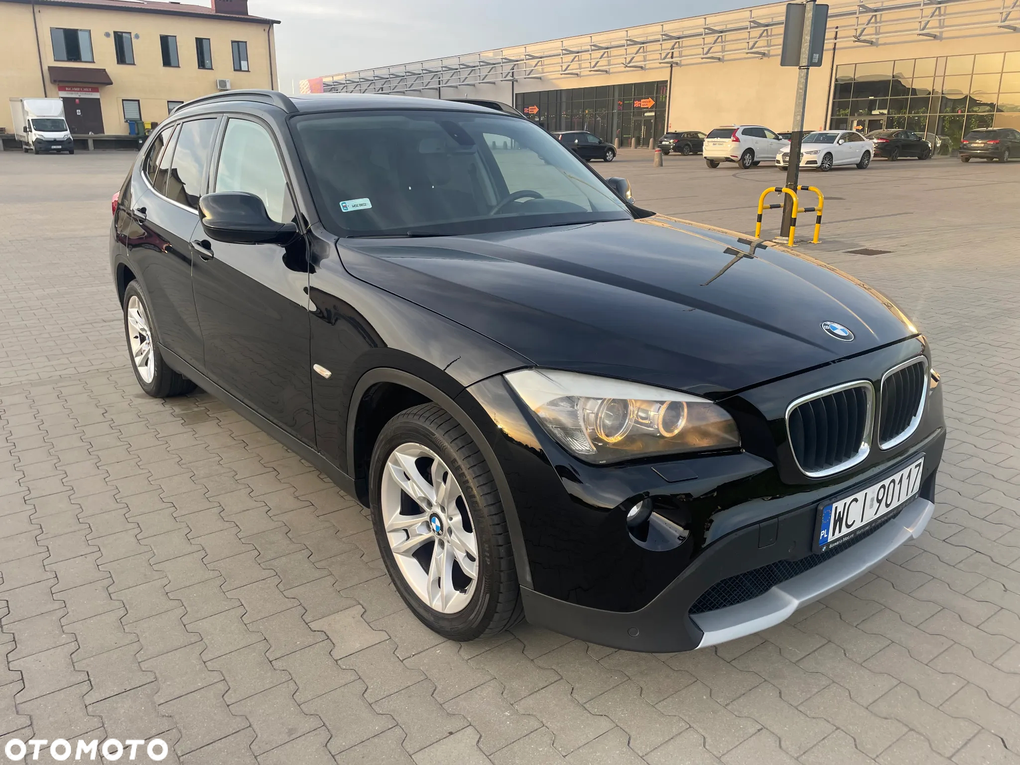 BMW X1 sDrive18d - 12