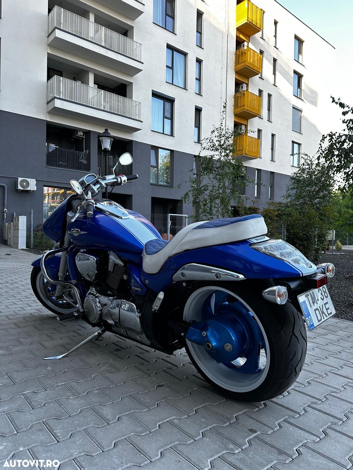 Suzuki Boulevard M109R - 8