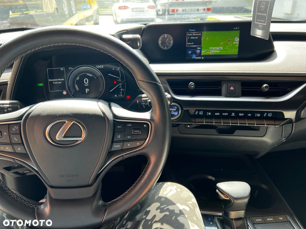 Lexus UX 250h Elegance 2WD - 13