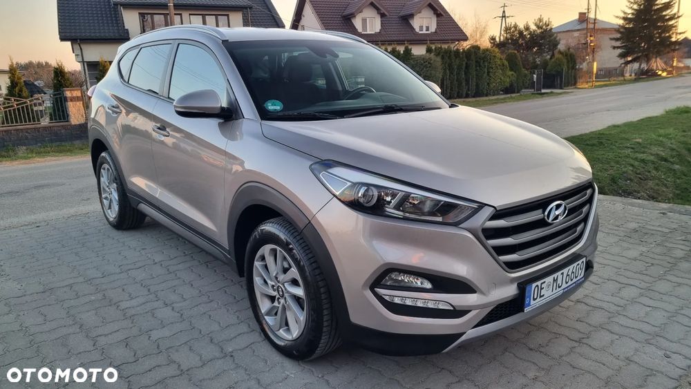 Hyundai Tucson 2.0 CRDi 4WD Automatik Passion Plus - 39