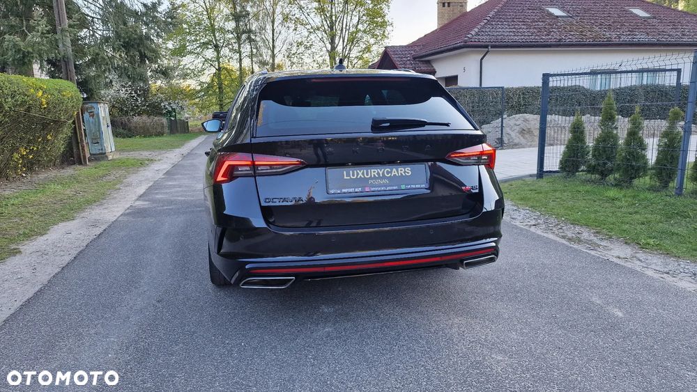 Skoda Octavia 2.0 TDI DSG RS - 7