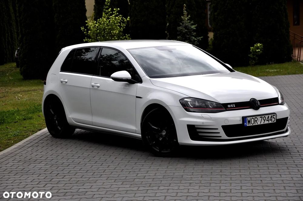 Volkswagen Golf 2.0 TSI BMT GTI - 2