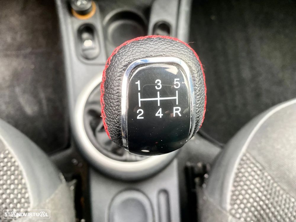 Citroën C2 1.4 HDi VTR - 15