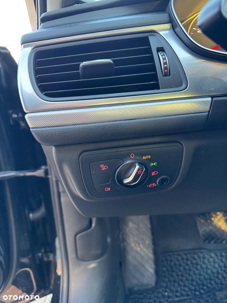Audi A6 Avant 2.0 TDI Ultra S tronic - 28